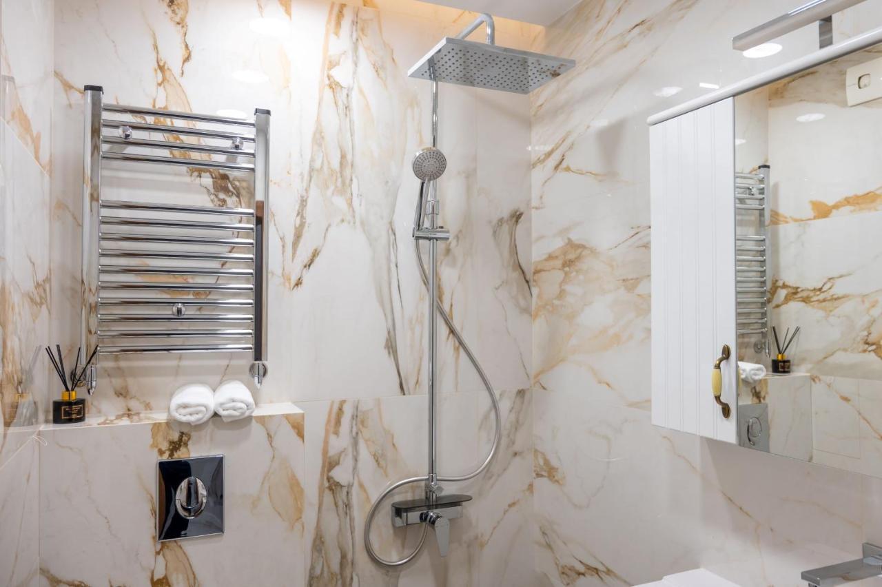 Modern Central Studio Apartment Sofia Luaran gambar